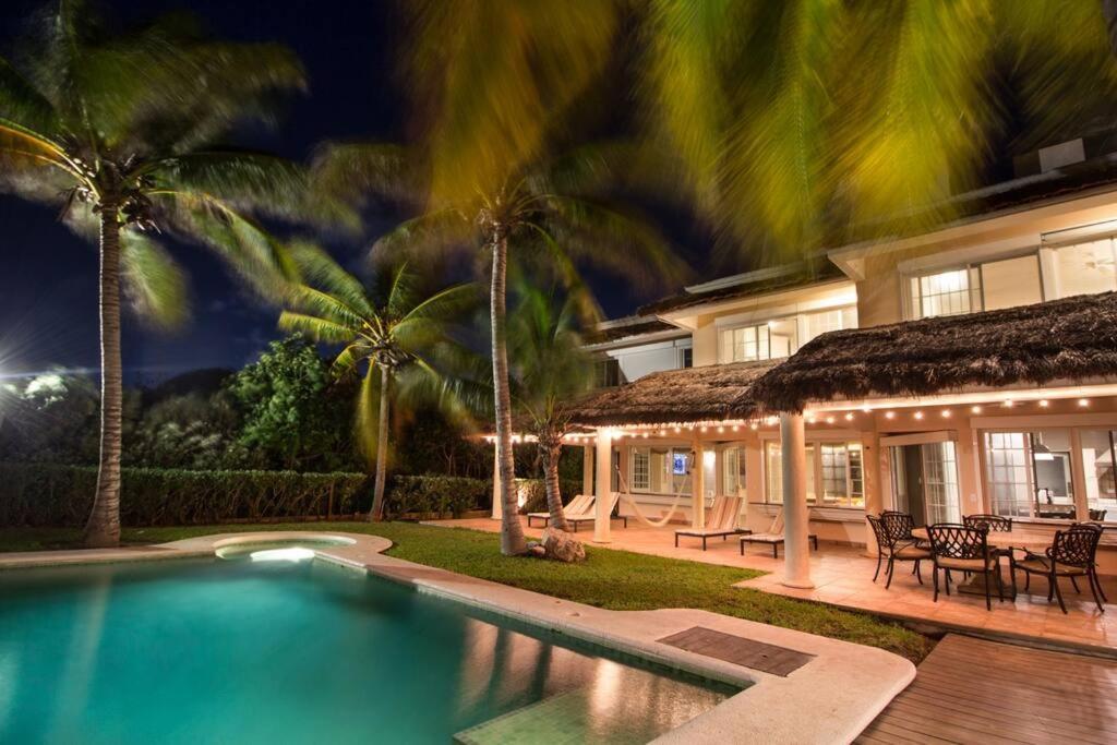 El Meco Beachfront & Private Pool Villa By Casa Paraiso Cancún Exterior foto